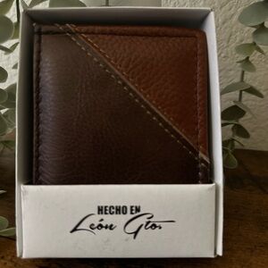 Men’s Bi-Fold Leather Wallet - Handmade from Leon Guanajuato